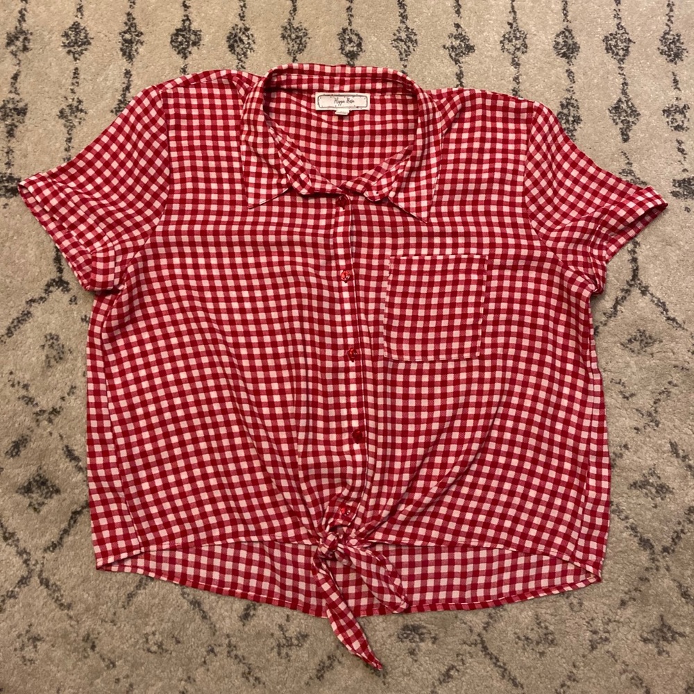 Red and white check crop tie-front top